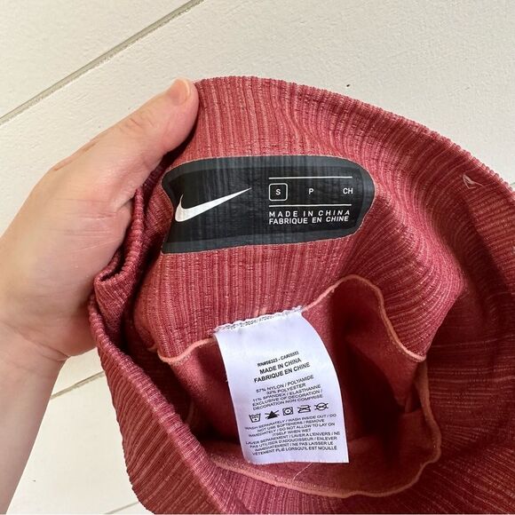 Nike City Women’s Small Ready Energy Knit Workout Leggings - Picture 6 of 6